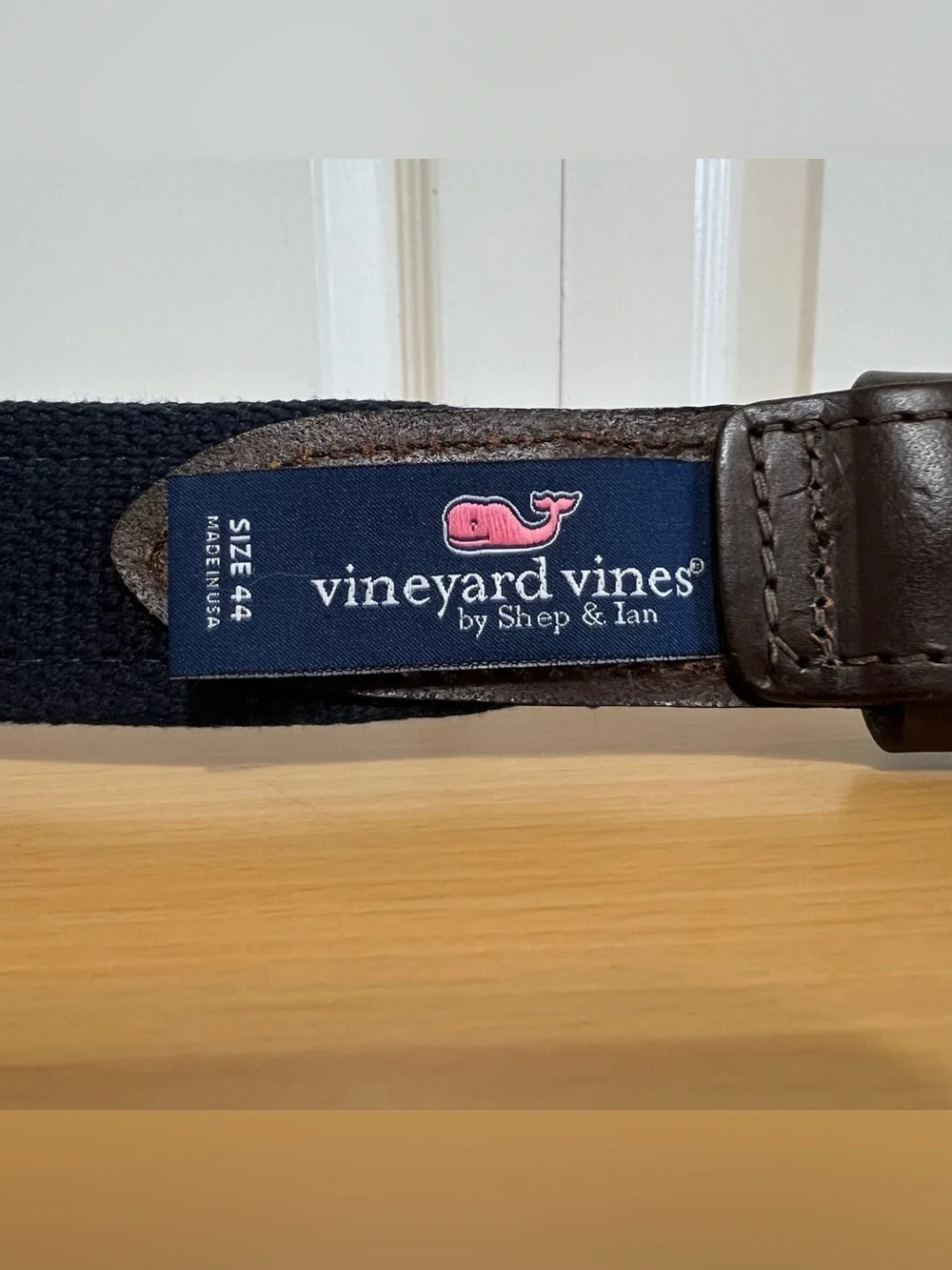Vineyard Vines Navy Whale Club Canvas Belt with Brown Leather Trim Size 44 USA